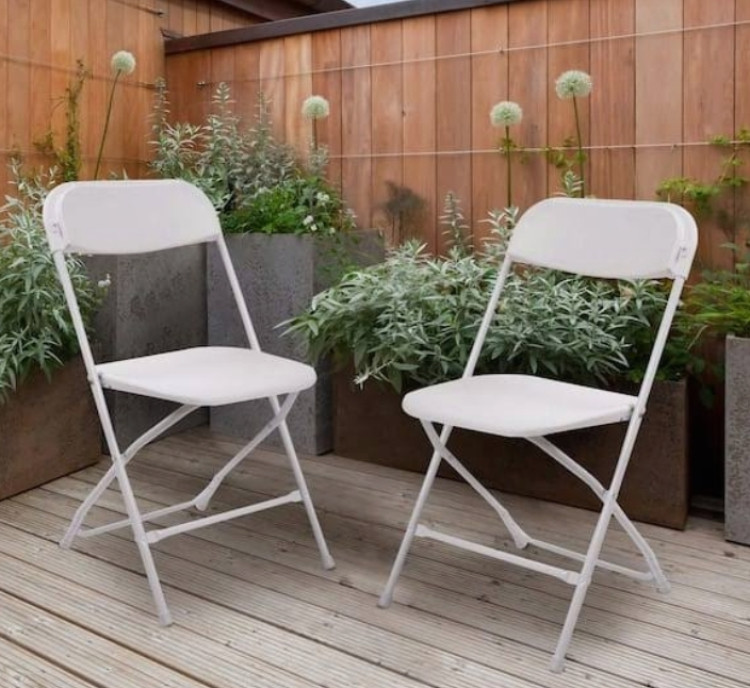 Tables, Chairs & Linens